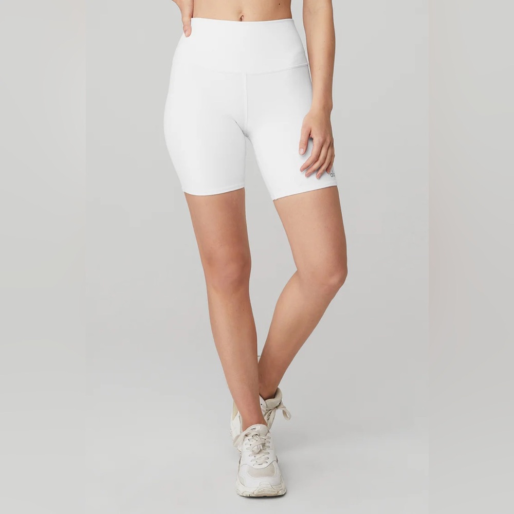 ALO 7" High-Waist Biker Short
